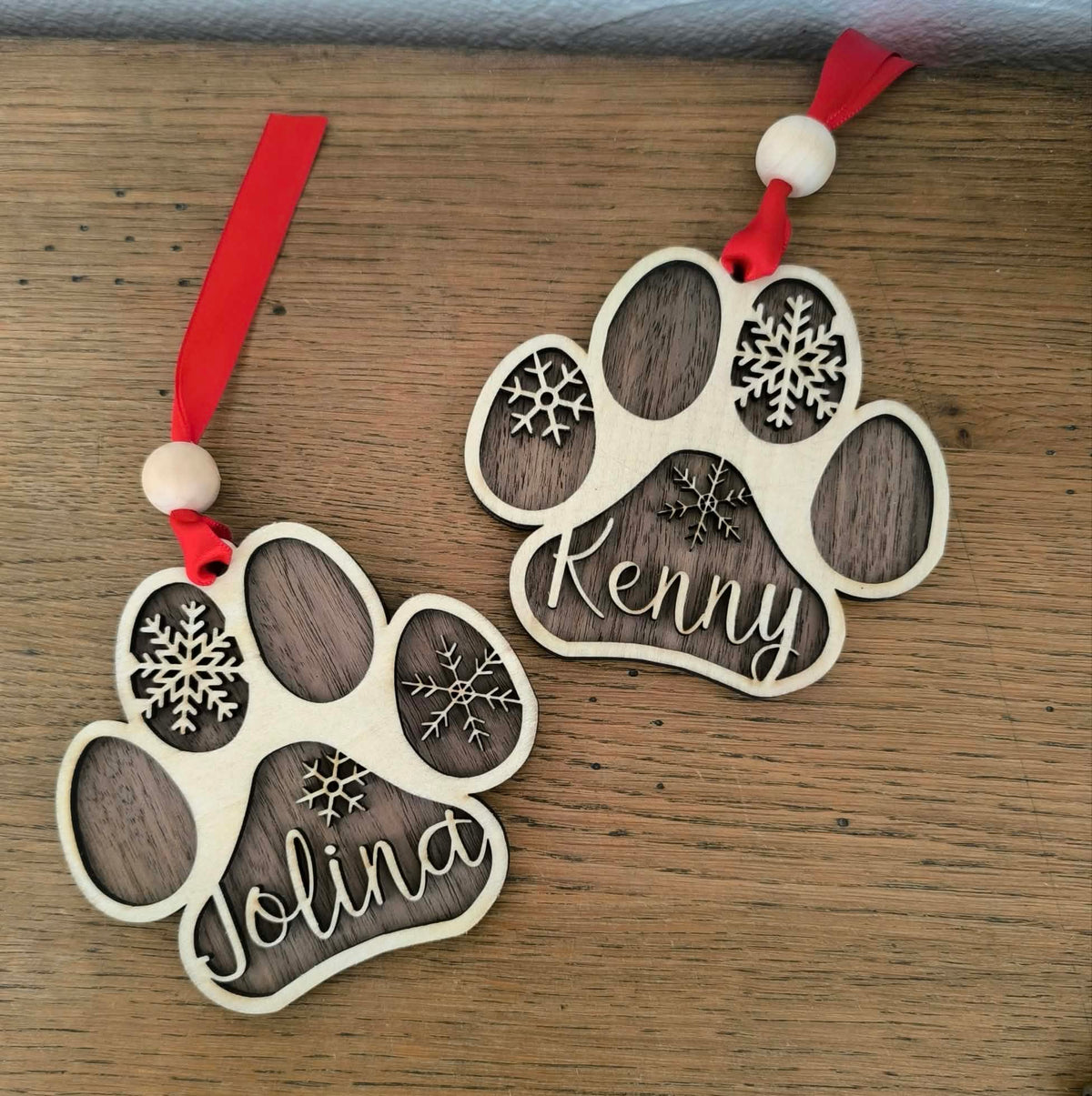 Suspension de Noël personnalisée - Patte de chien