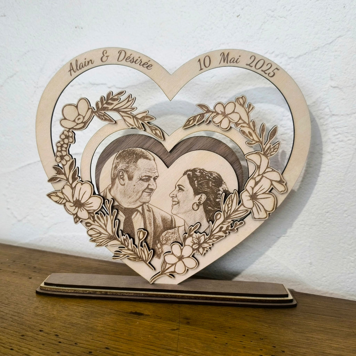 Décoration en bois personnalisée - Cœur avec portrait