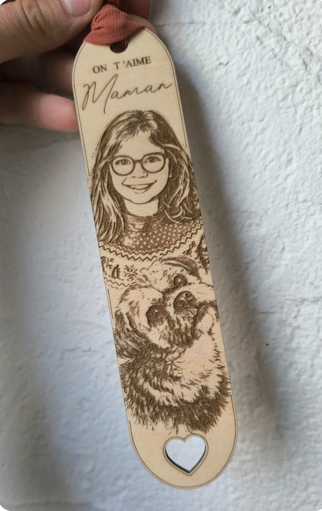 Marque page en bois personnalisé avec portraits