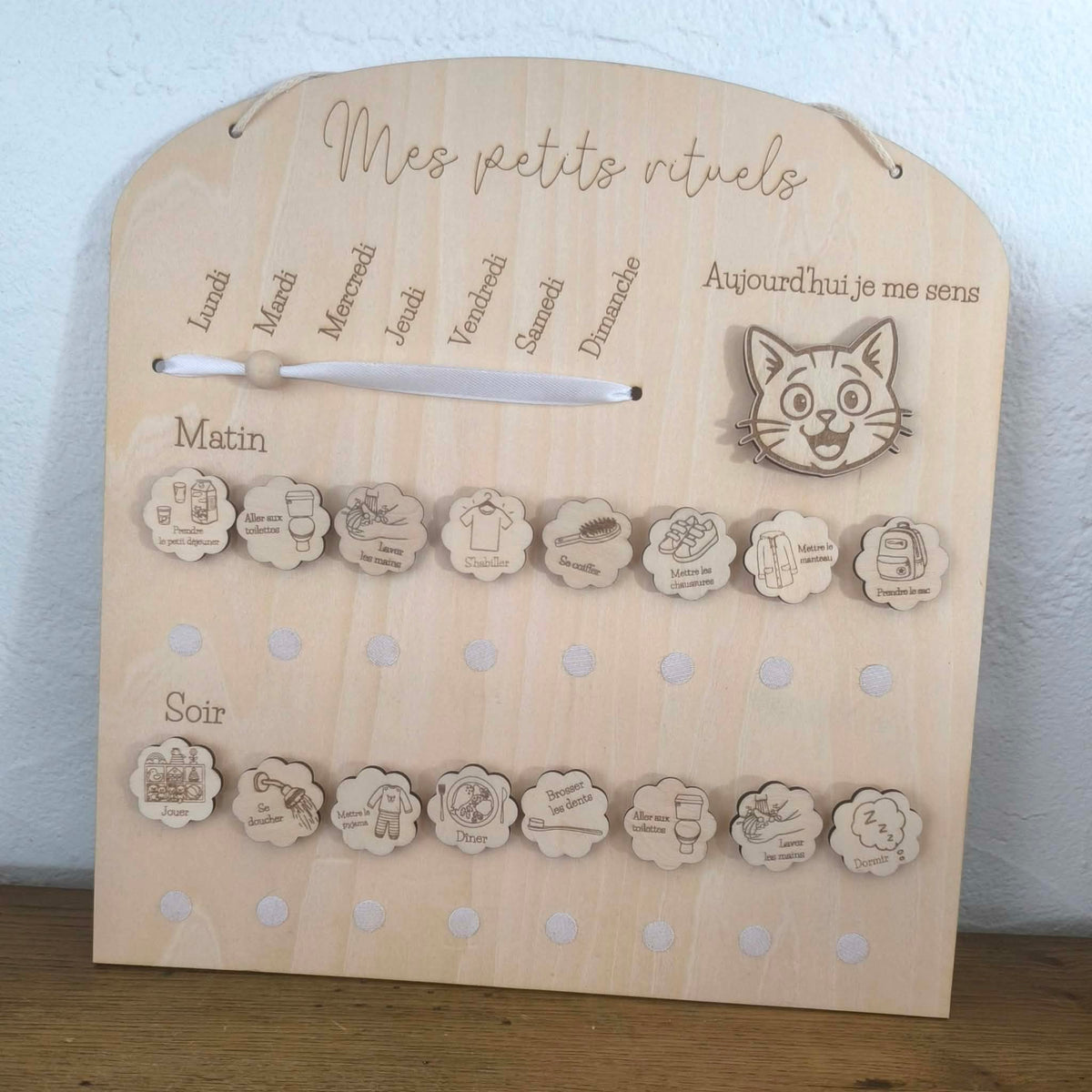Tableau des rituels en bois pour enfants